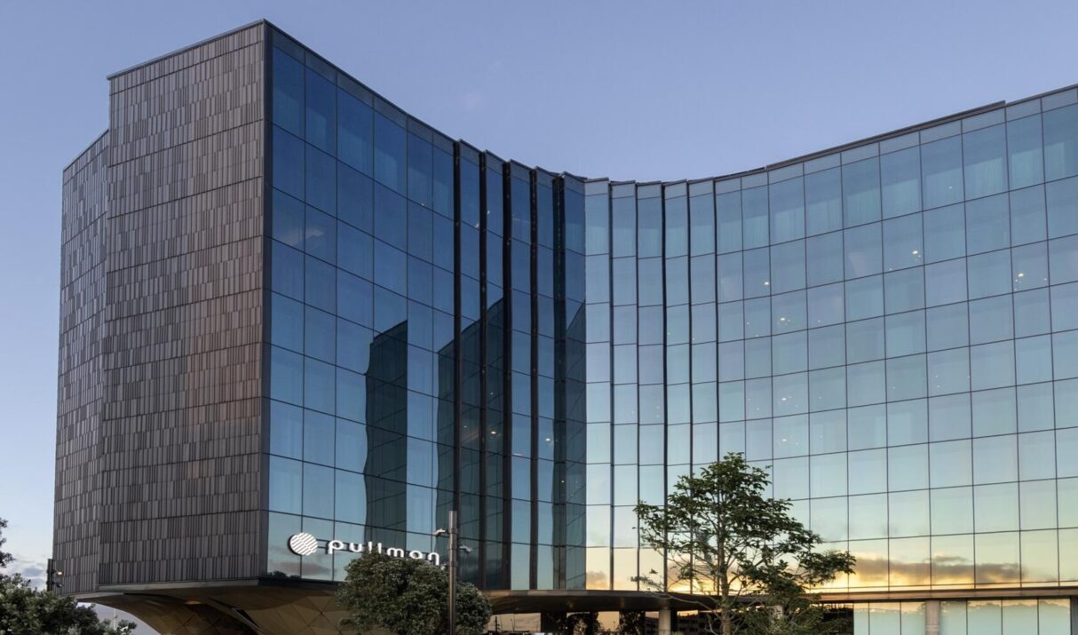 A New Gateway to Luxury: Exploring the Pullman Auckland Airport Experience